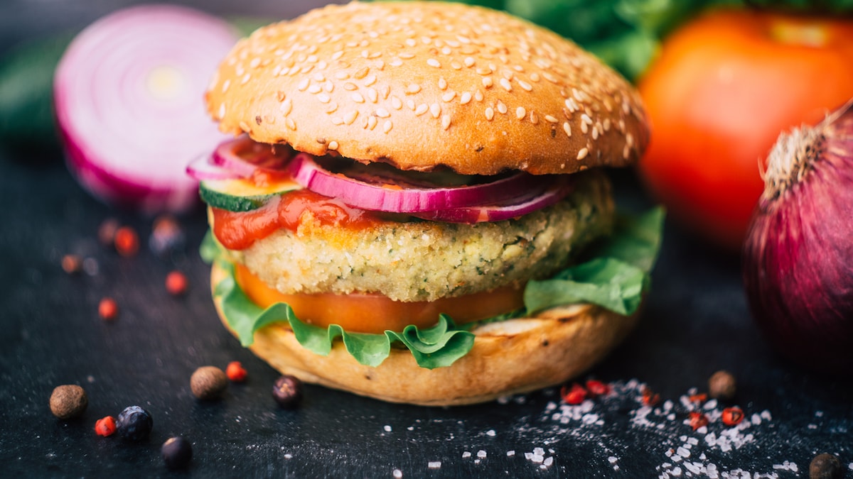 This Street-Style Tawa Burger Will Make You Forget All About Fast Food