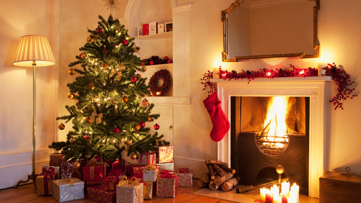 6 Foodie Ways To Make Your Home Smell Like Christmas