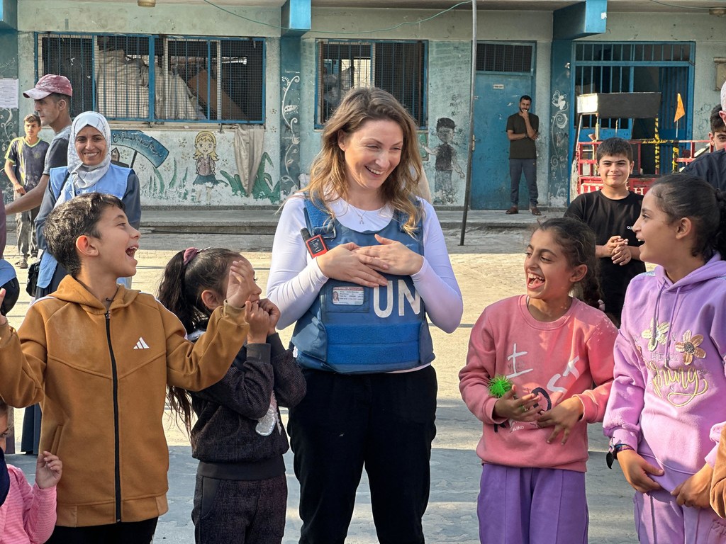 UNRWA worker Louise Wateridge participating in psychosocial activities with children at a school in Gaza City (Nov 2024) UNRWA worker Louise Wateridge participating in psychosocial activities with children at a school in Gaza City (Nov 2024)