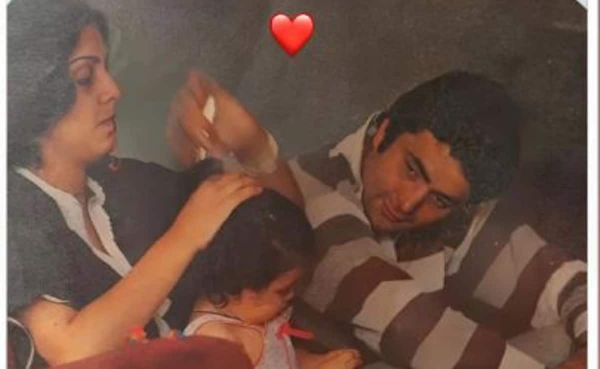 Riddhima Kapoor Sahni Shares "Sweet Memories" With Neetu And Rishi Kapoor In A Throwback Post
