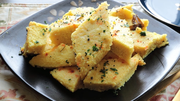 Dal for breakfast: You can make yummy dhoklas using chana dal Dal for breakfast: You can make yummy dhoklas using chana dal