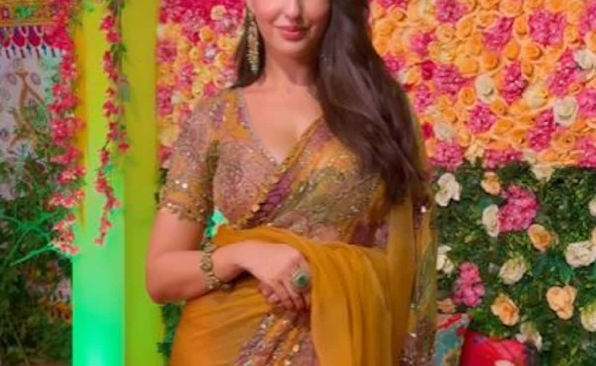 Nora Fatehi Travels By Train To Attend Team Member's Wedding In Ratnagiri