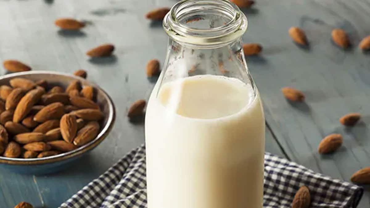 Why You Should Think Twice Before Buying Store-Bought Almond Milk