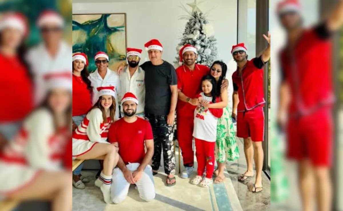 Kriti Sanon's Xmas Party With Rumoured Boyfriend Kabir Bahia Has The Internet's Attention