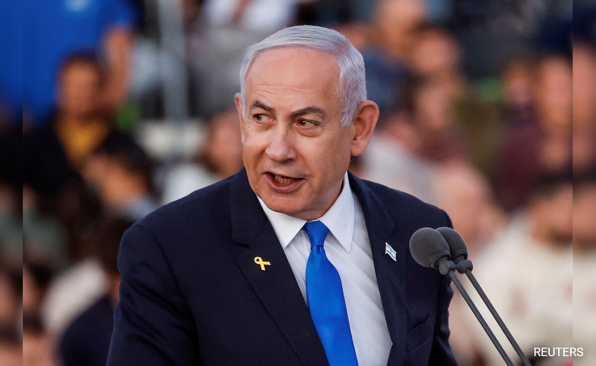 Israel's Netanyahu Undergoes Prostate Removal Surgery