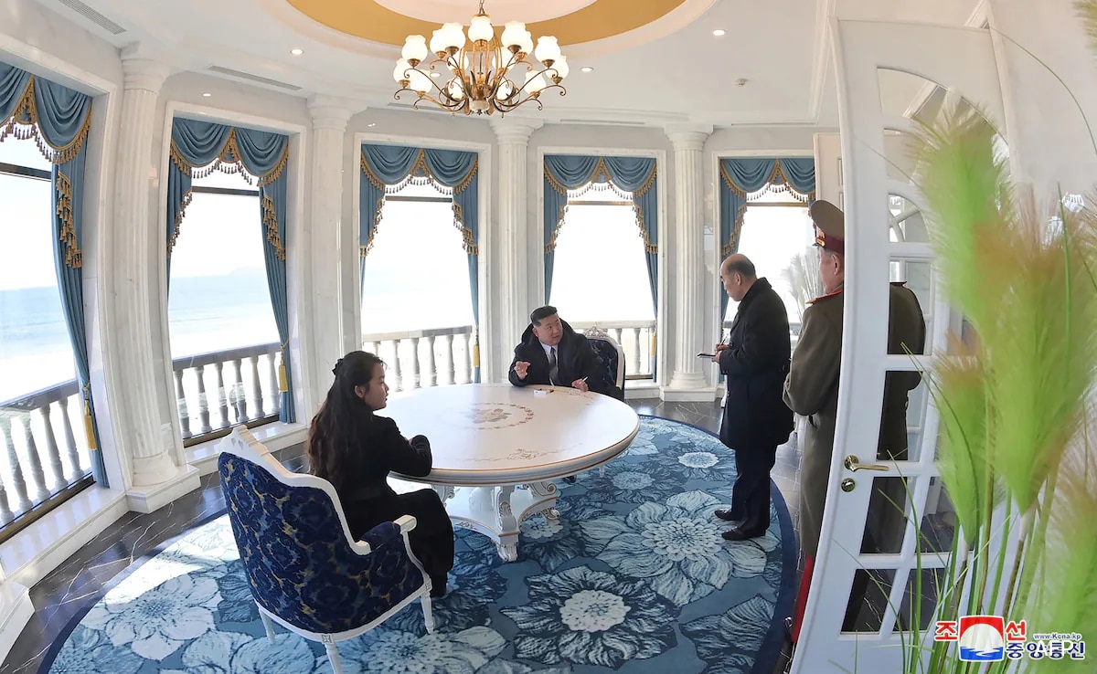 North Korea's Kim Jong Un 'Feasting His Eyes' On New Resort Project