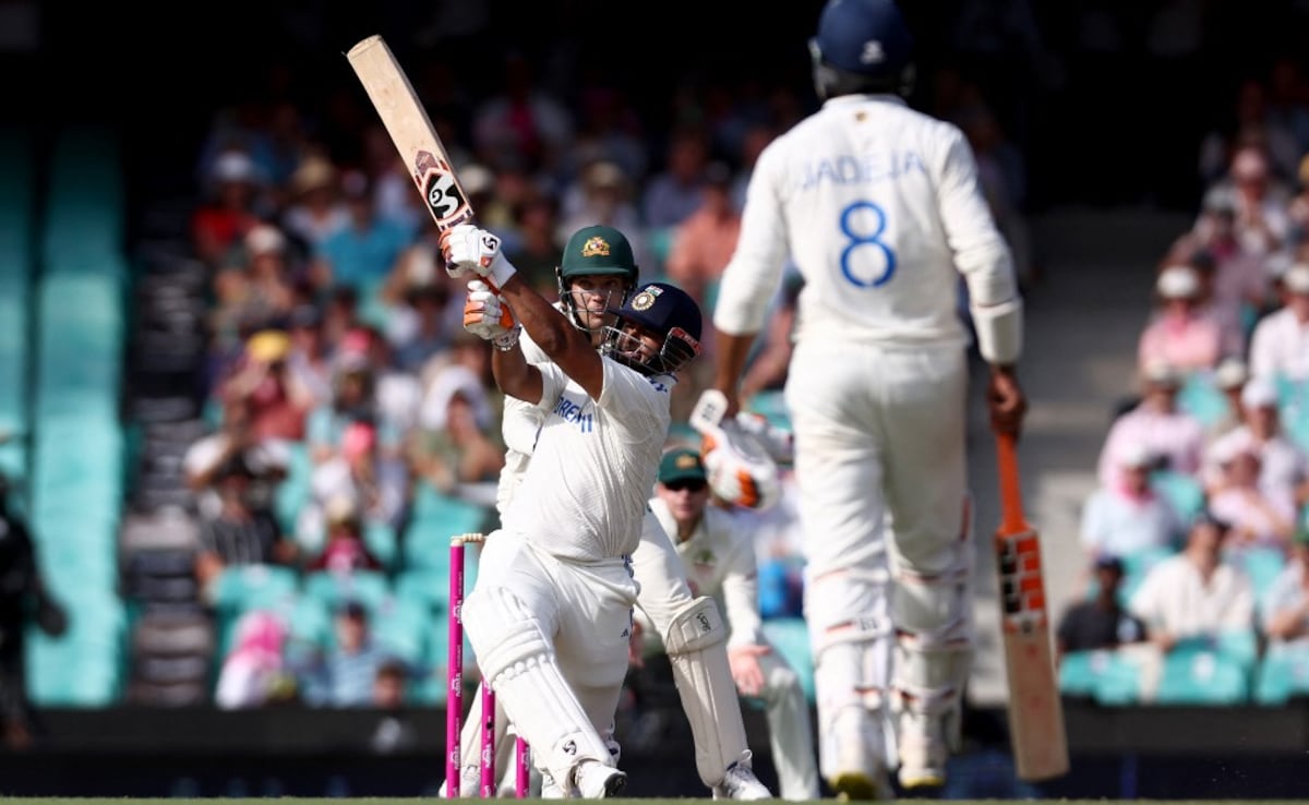 "These Are Quite Impactful Runs": Sunil Gavaskar Praises Rishabh Pant's Fifty In SCG Test
