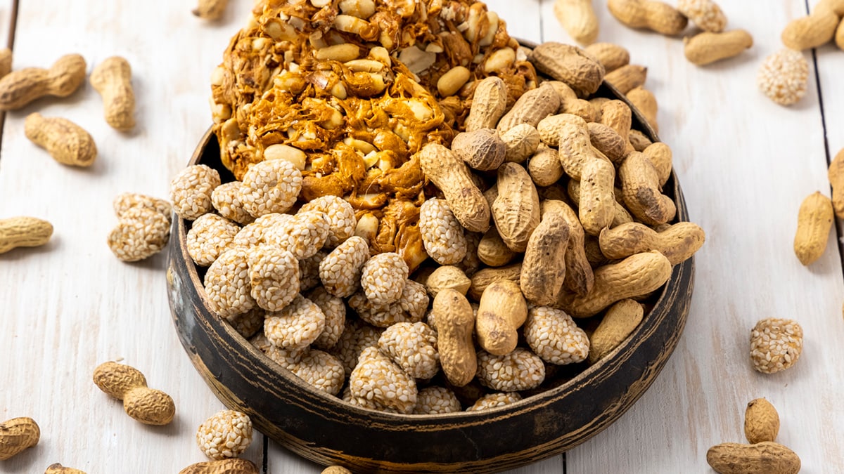 Lohri 2025: When Is It, Why We Celebrate It And 5 Recipes You Need To Try