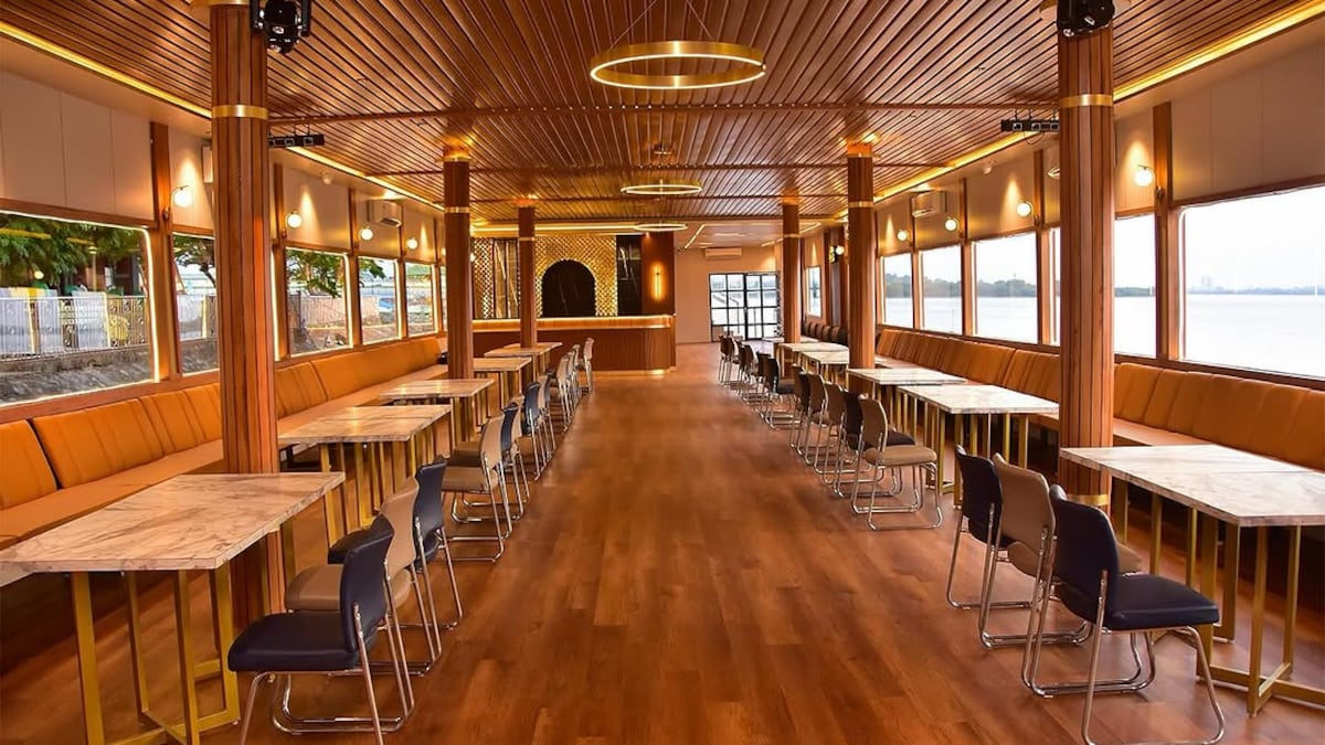 "Floating Restaurant" Launched Near Chennai At Muttukadu Backwaters - Heres A Sneak Peek