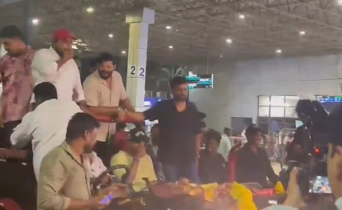 Nitish Kumar Reddy Receives Hero's Welcome In Visakhapatnam After Australia Test Tour. Watch