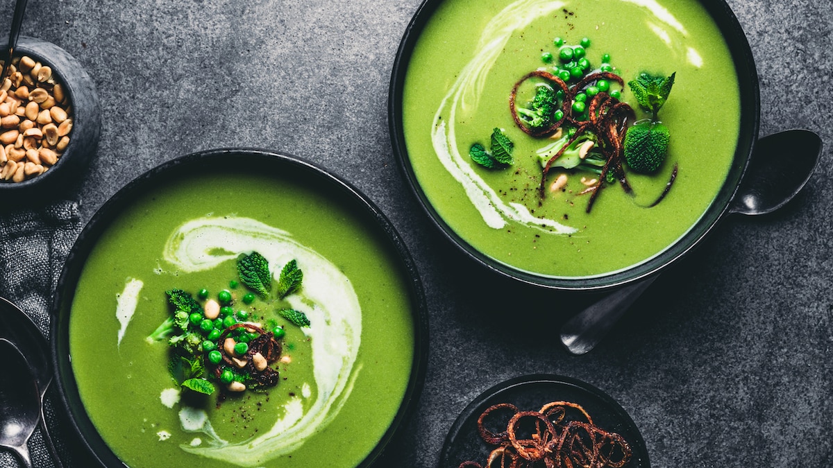 Green Peas Peel Soup: A Creative Way To Make The Most Of Pea Peels (Recipe Inside)