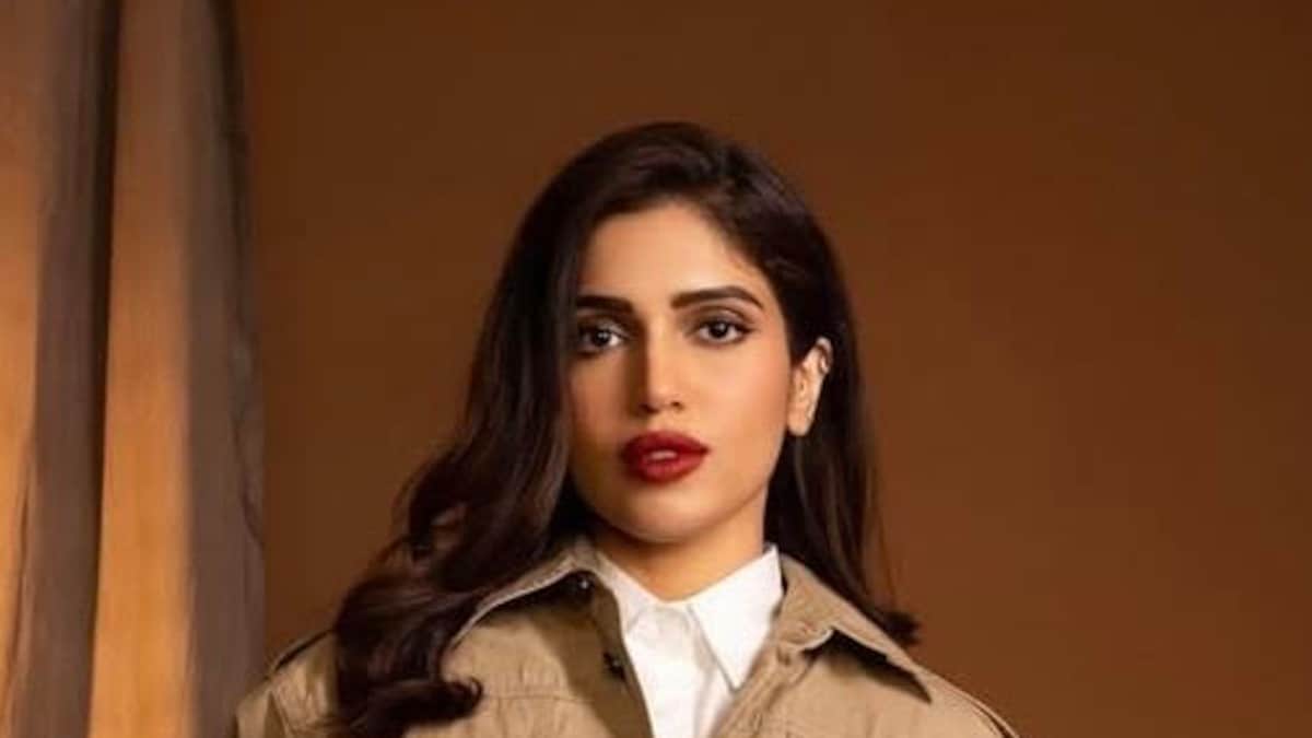 “No Aana Jaana Without Khaana”: A Look At Bhumi Pednekars Food Stop At Hyderabad Airport