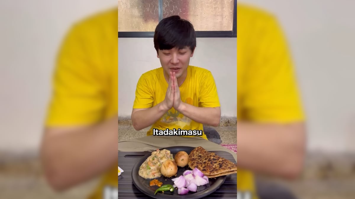 Watch: Japanese Man Eats Litti Chokha For The First Time, Heres How He Reacted