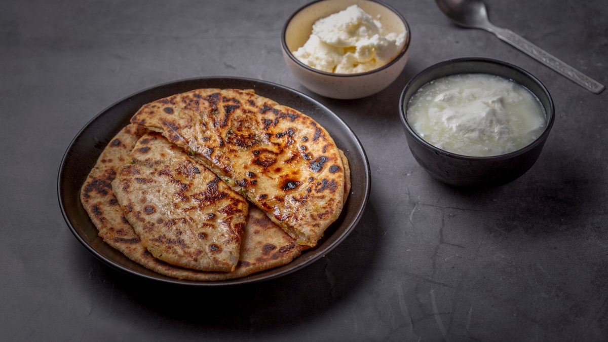 6 Easy Ways To Make Your Regular Parathas Weight Loss-Friendly