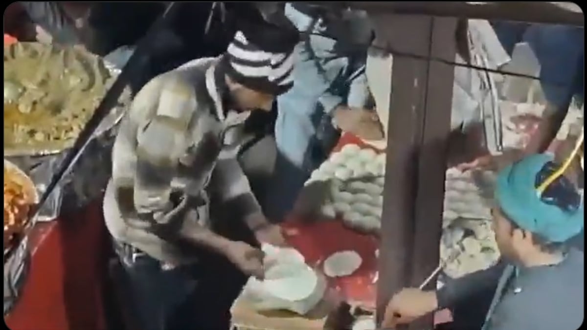 Disturbing Video Of Man Spitting On Rotis At Uttarayan Fair Leads To Arrests