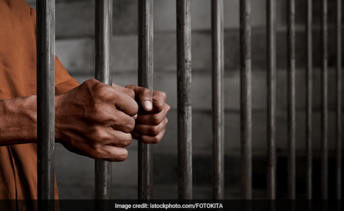 200 Palestinian Prisoners Released As Part Of Gaza Ceasefire Deal: Israel