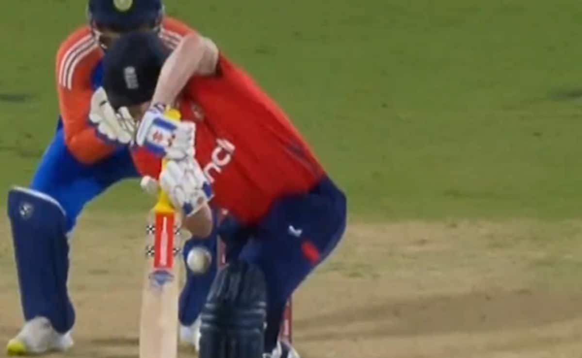 Harry Brook’s Infamous ‘Smog’ Remark Haunts Him As Mystery Spinner Varun Chakravarthy Cleans Him Up. Watch