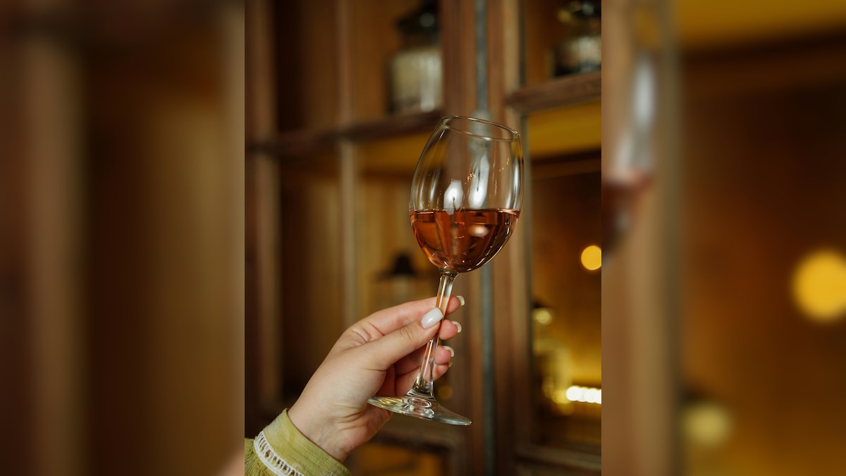 Homemade Ginger Wine: A Warm And Comforting Winter Delight