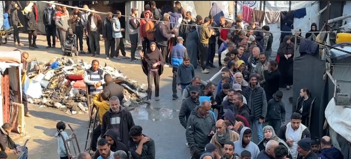 Over 20,000 displaced Palestinians are taking shelter in a UNRWA school in Gaza. Over 20,000 displaced Palestinians are taking shelter in a UNRWA school in Gaza.