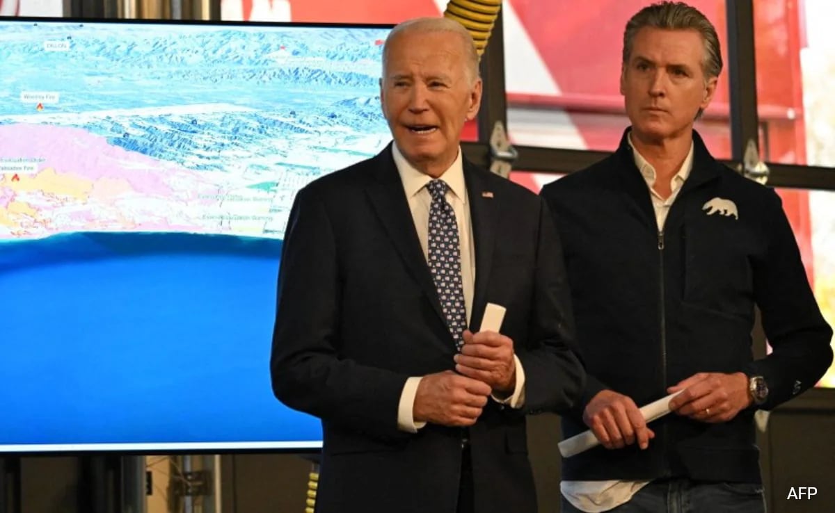 Biden’s Awkward Announcement During Wildfires Briefing