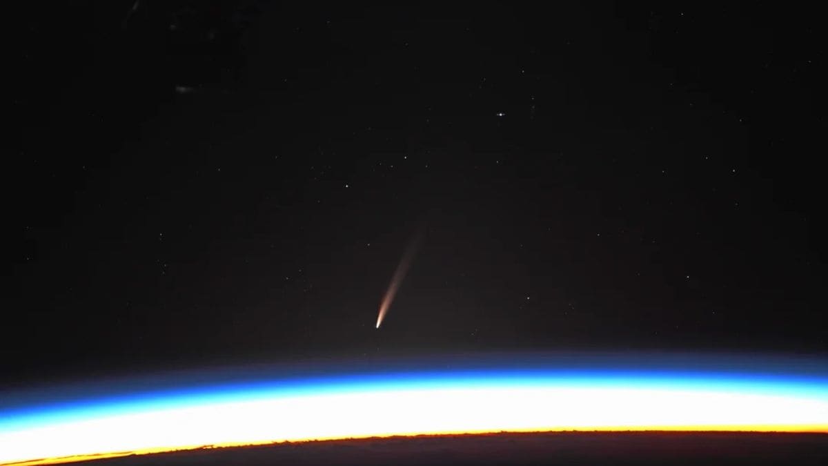 Comet C/2024 G3 May Be Breaking Apart After Close Solar Encounter