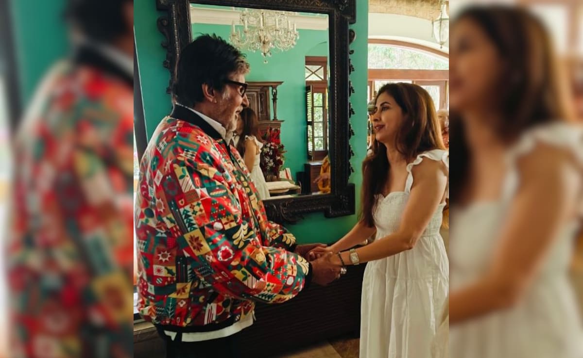 Inside Javed Akhtar’s Birthday Celebrations With Amitabh Bachchan, Urmila Matondkar And Others