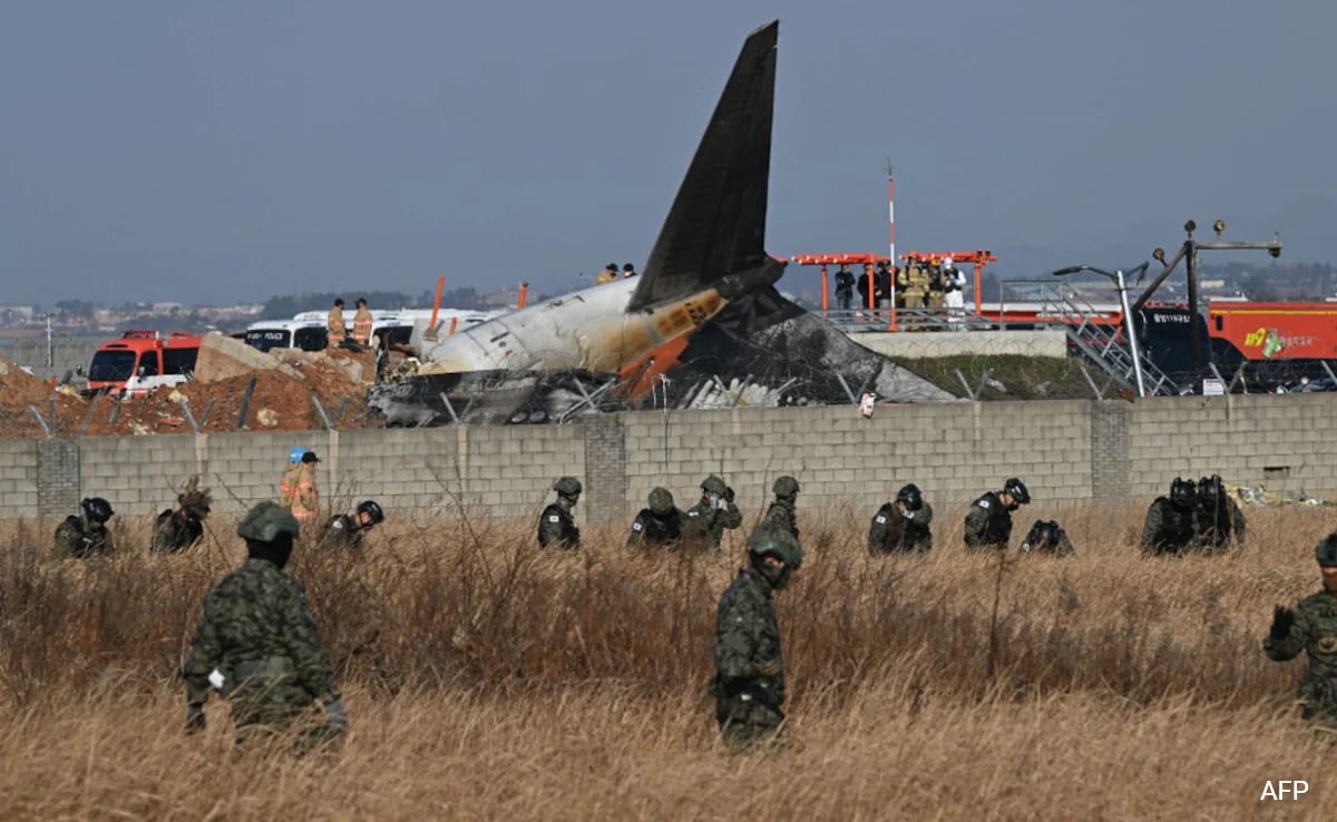 Jeju Air Offices Raided, CEO Banned From Leaving South Korea After Deadly Crash