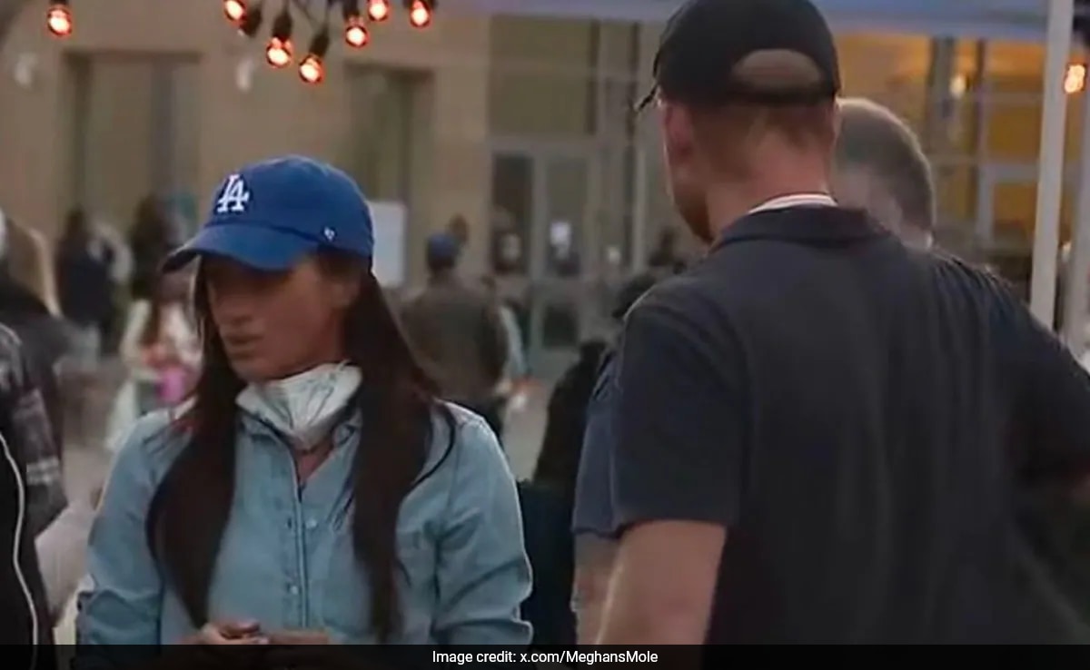 Prince Harry, Meghan Markle Meet California Wildfires Victims, Distribute Aid