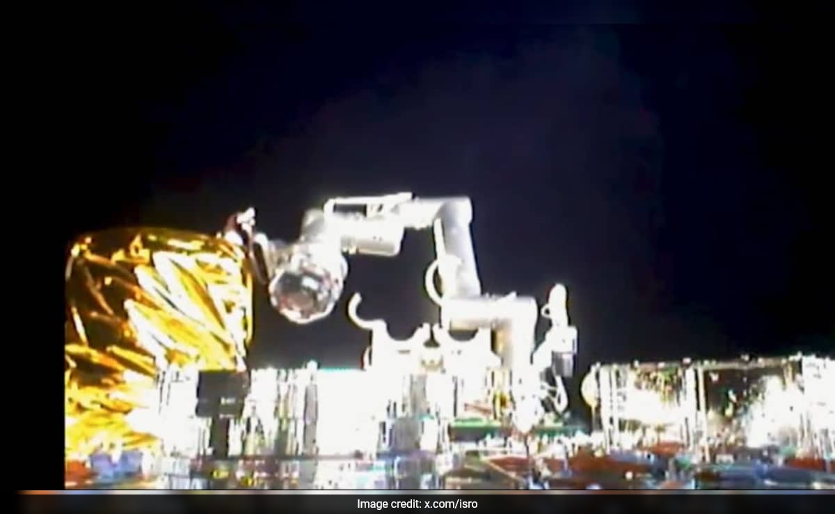 RRM-TD, India's First Space Robotic Arm, In Action Onboard POEM4
