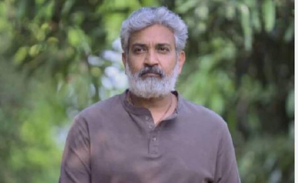 SS Rajamouli Slammed By Internet For Mentioning "Telugu People" In His Padma Post: "Height Of Hypocrisy"