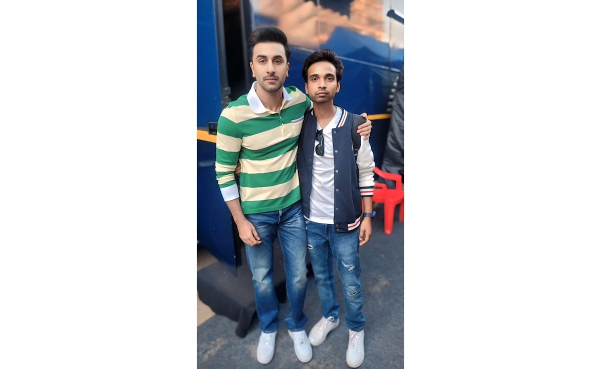 Ranbir Kapoor's Fan Can Not Keep Calm After Meeting His "Idol", Shares Experience Of Working With Him