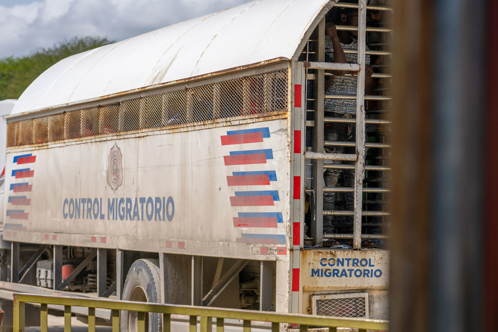 A deportation truck arrives at the Belladère border crossing between the Dominican Republic and Haiti. A deportation truck arrives at the Belladère border crossing between the Dominican Republic and Haiti.