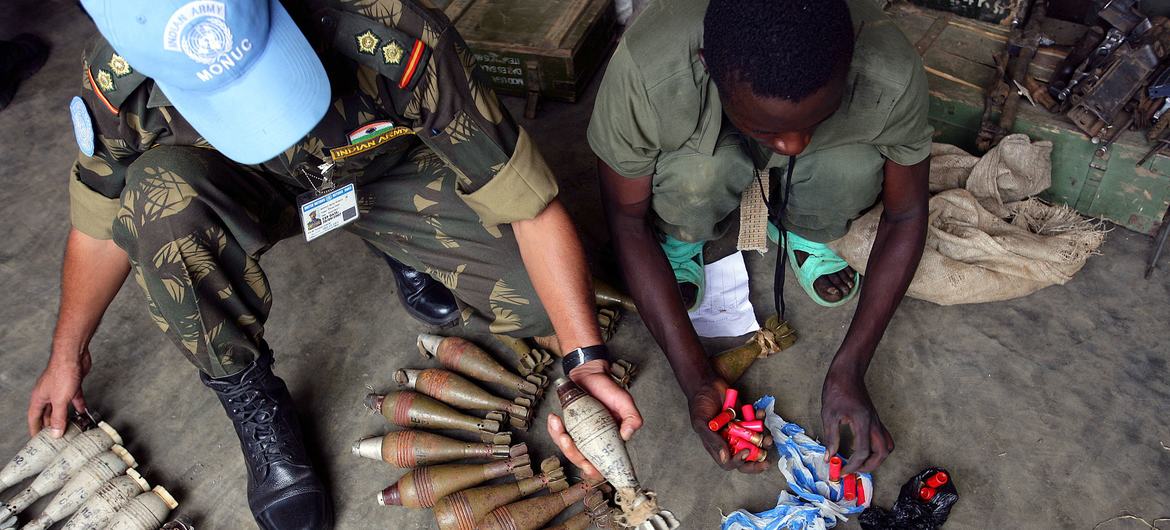 Weapons and ammunition collected during a demobilisation process in DRC. Weapons and ammunition collected during a demobilisation process in DRC.