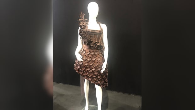A mannequin sporting an outfit made of chocolate A mannequin sporting an outfit made of chocolate