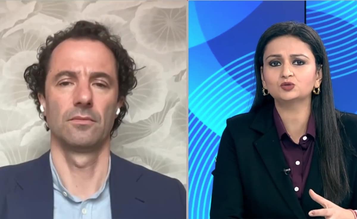 Will AI Be Private Sector-Led Or State Controlled? What Top Official Said