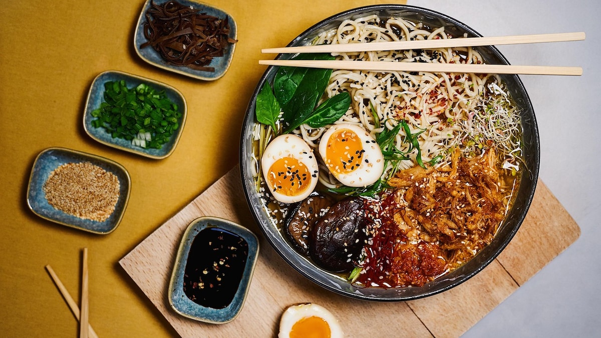 How To Make Instant Ramen Healthier: Easy Recipe With Fresh Ingredients