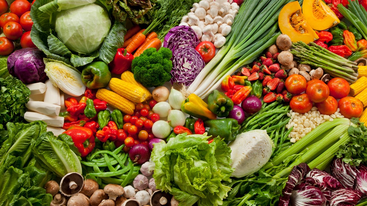 Eating Wrong Foods Together? Experts Say It Could Make Your Skin Dull And Acne-Prone