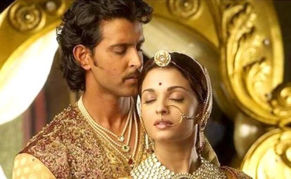 The Academy To Host A Special Screening Of Hrithik-Aishwarya’s Historical Romantic Drama
