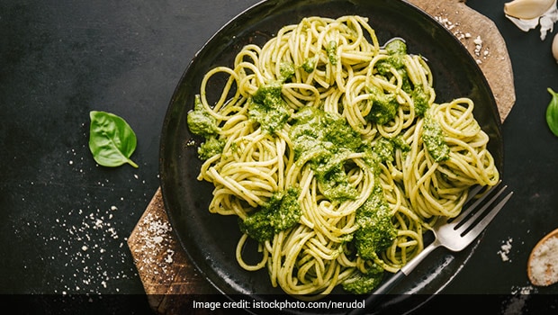 Whip Up Restaurant-Style Spaghetti In Pesto Sauce With This Quick And Easy Recipe