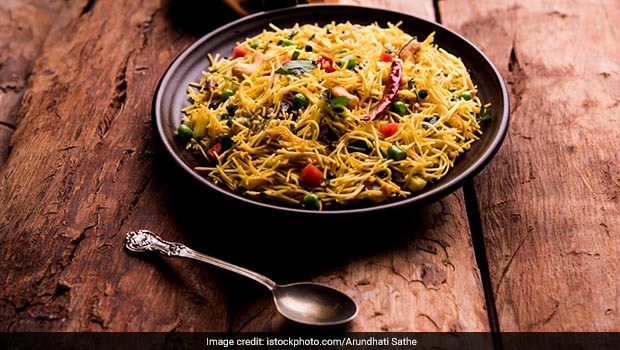 Vermicelli Upma: Your Quick and Healthy Breakfast Fix Loaded with Vegetables