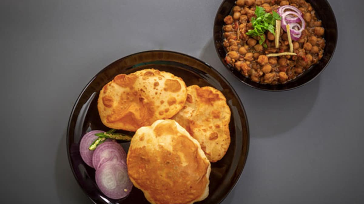 How To Make Punjabi Chole Bhature: The Complete Guide