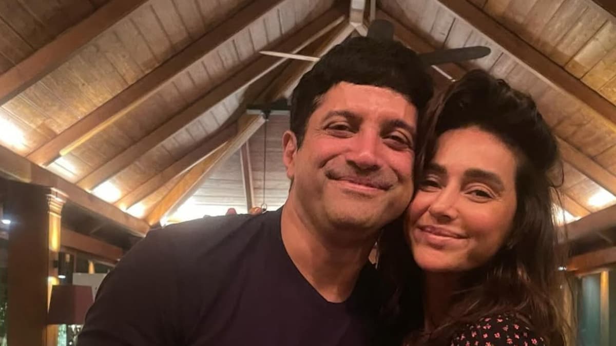 Shibani Dandekar And Farhan Akhtars Anniversary Celebrations Featured These Sweet Delights