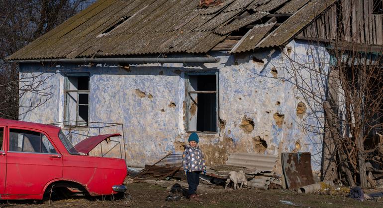 UKRAINE LIVE: Diplomatic debate steps up a gear as world marks three years since full-scale Russian invasion