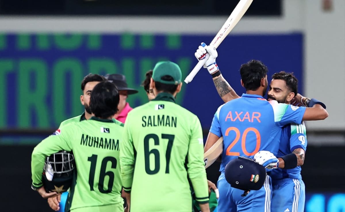 "Please Stay Like This, Pakistan": Ex India Star Hilariously Mocks Mohammad Rizwan And Co