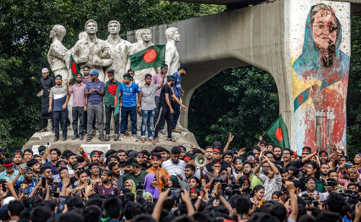 Bangladeshi Students Who Led Protests Against Sheikh Hasina Launch Party