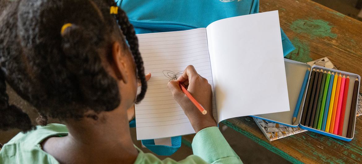 Thanks to UNICEF, with funding from Education Cannot Wait (ECW), Wisam is among many children in war-torn Sudan that have received essential school supplies. Thanks to UNICEF, with funding from Education Cannot Wait (ECW), Wisam is among many children in war-torn Sudan that have received essential school supplies.