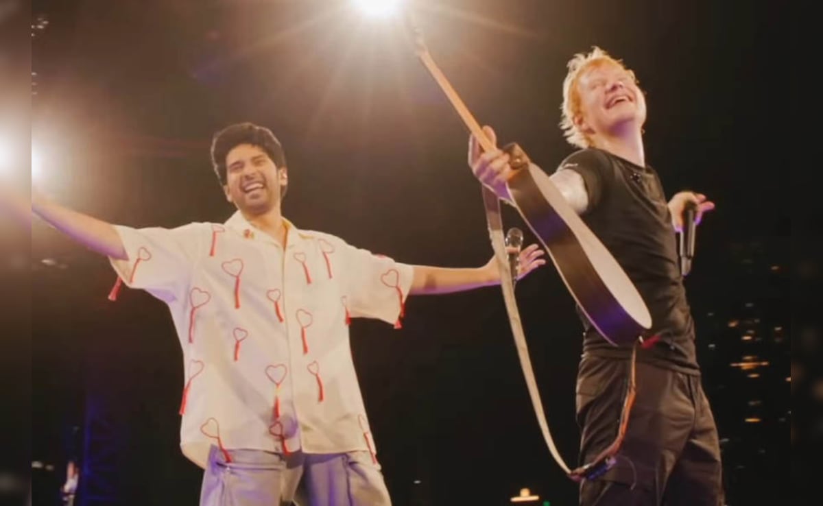 Ed Sheeran And Armaan Malik Perform 2Step At Hyderabad Concert