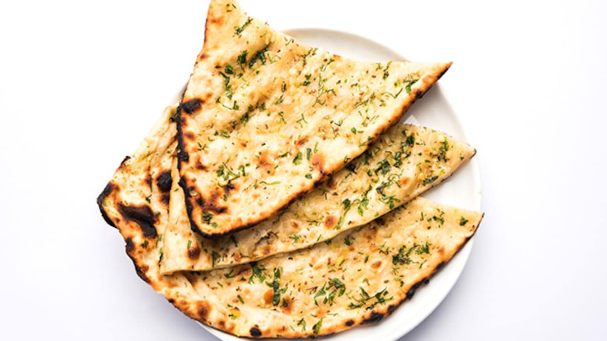 Indian Cooking Tips: How To Make Naan On Tawa - Step-By-Step Recipe Video