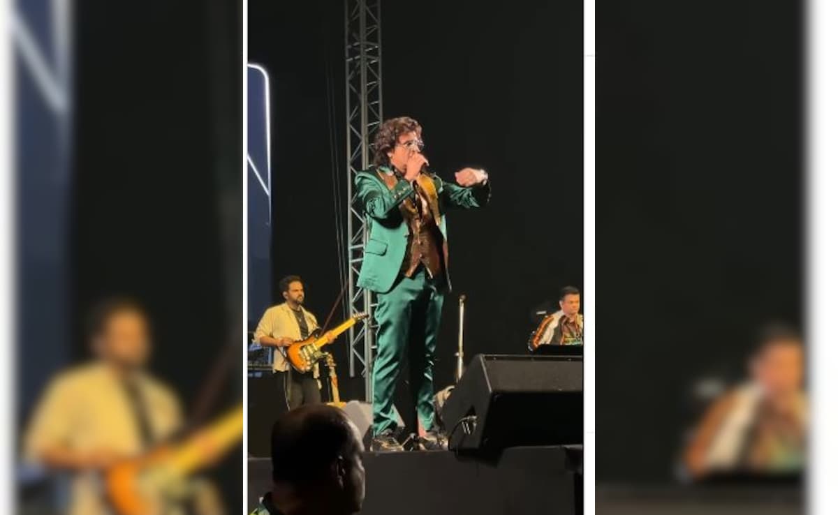 Khade Hona Hai Toh Election Mein Khade Ho Jaao