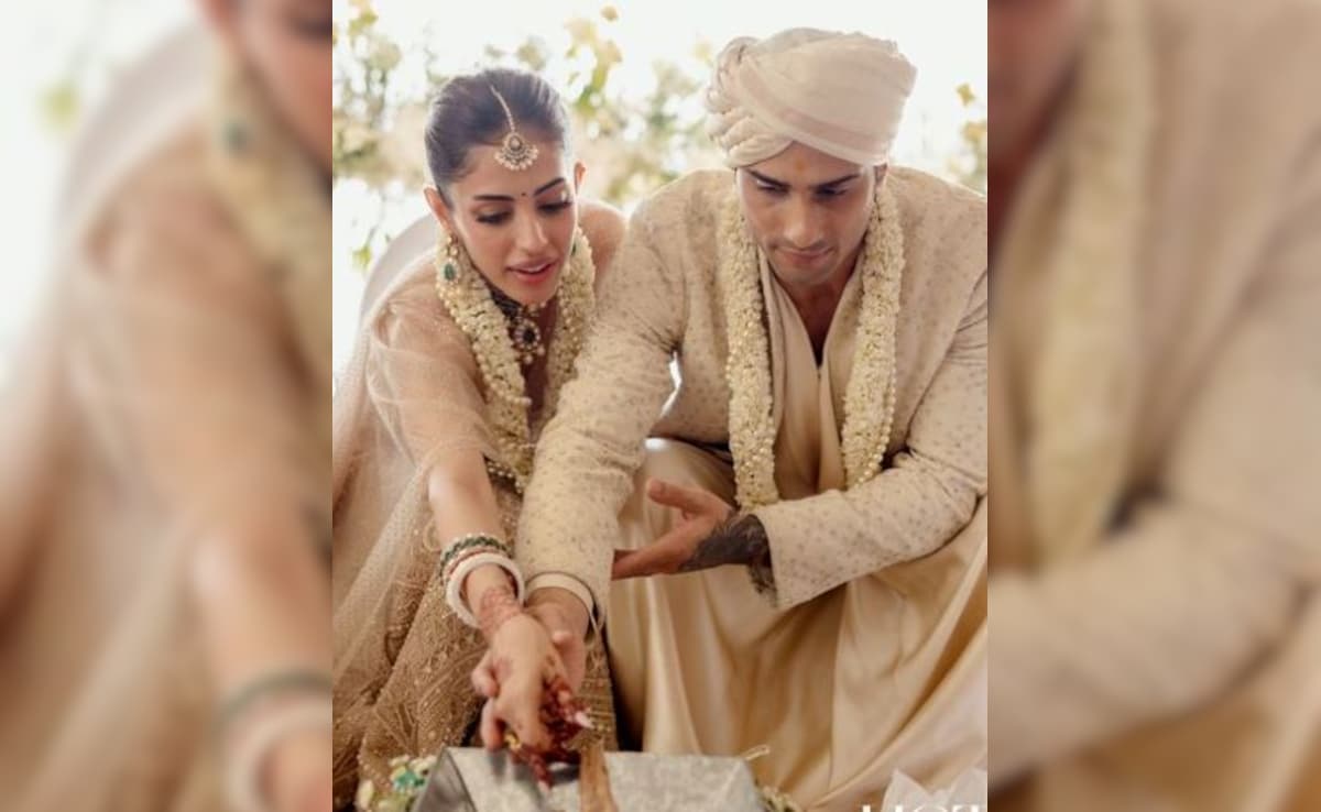 Prateik Babbar Marries Priya Banerjee At Late Mother Smita Patil’s House. See First Pics Of Newlyweds